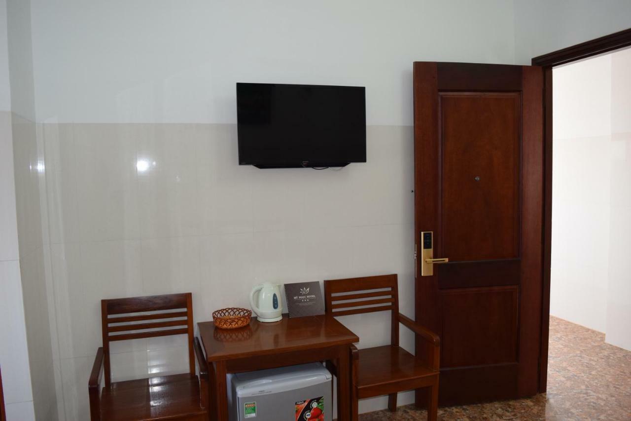 Khach San My Ngoc Hotel Buon Ma Thuot Exterior photo
